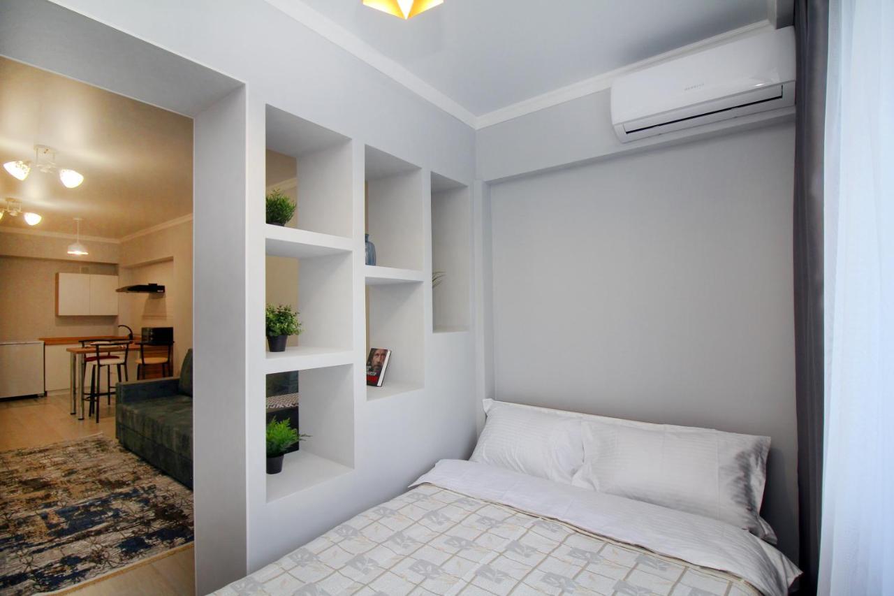 Cozy Studio In The Best Area! 5 阿拉木图 外观 照片
