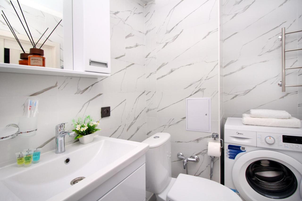 Cozy Studio In The Best Area! 5 阿拉木图 外观 照片