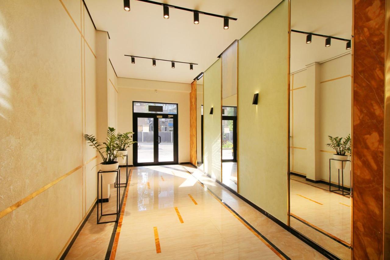 Cozy Studio In The Best Area! 5 阿拉木图 外观 照片
